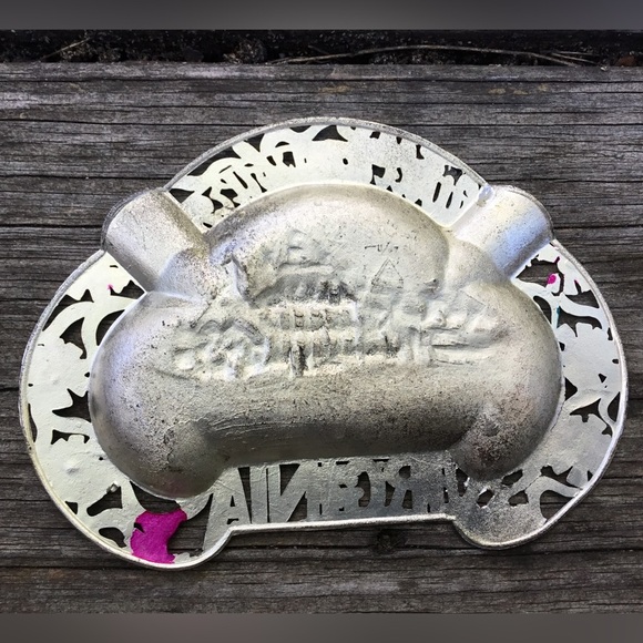 Vintage Williamsburg Virginia State metal souvenir plate ash tray nostalgic - Picture 2 of 2